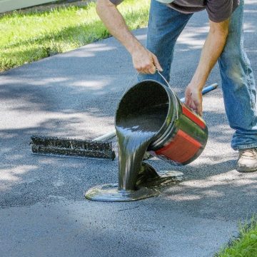 5 Reasons Why You Should Invest in Professional Asphalt Seal Coating Services