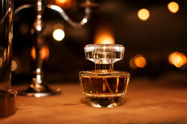 Unlocking the Secret of Timeless Aroma Through Refined Fragrance Imitations perfume bottles